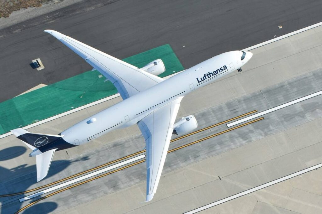 Lufthansa Allegris Business Class Suite Frankfurt Boeing 787-9 cabin 2026