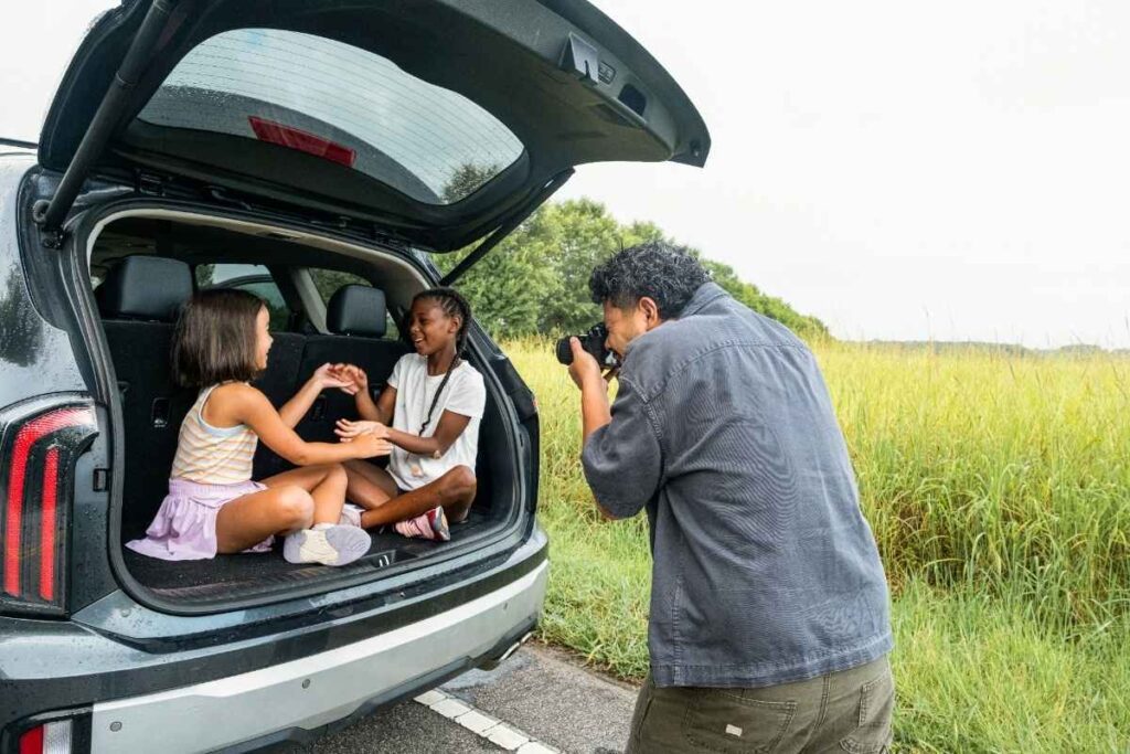 family SUV minivan rental fleet parking lot 2026
