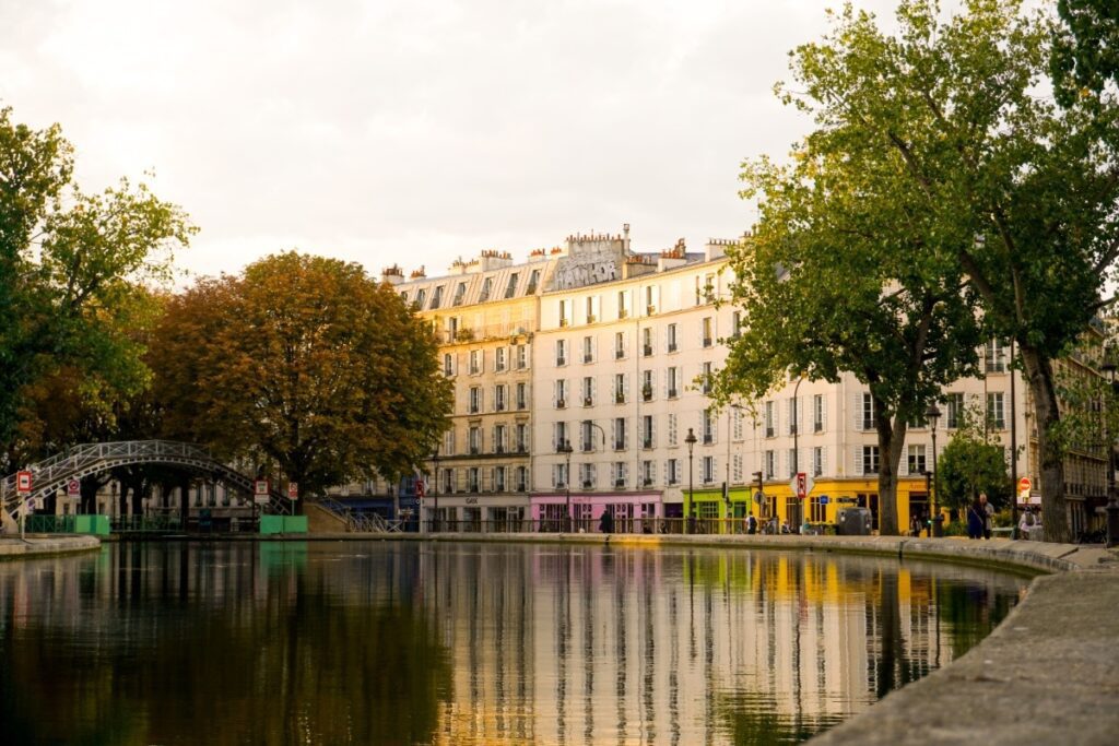 6. Canal Saint-Martin
