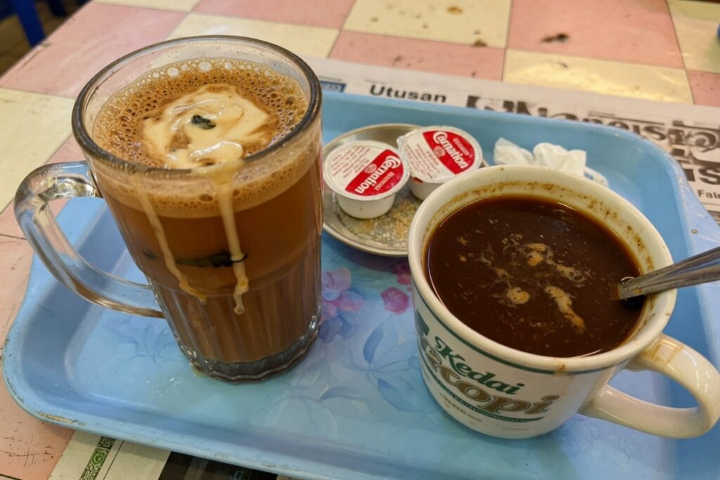 Hot Drinks Teh Tarik and Kopi
