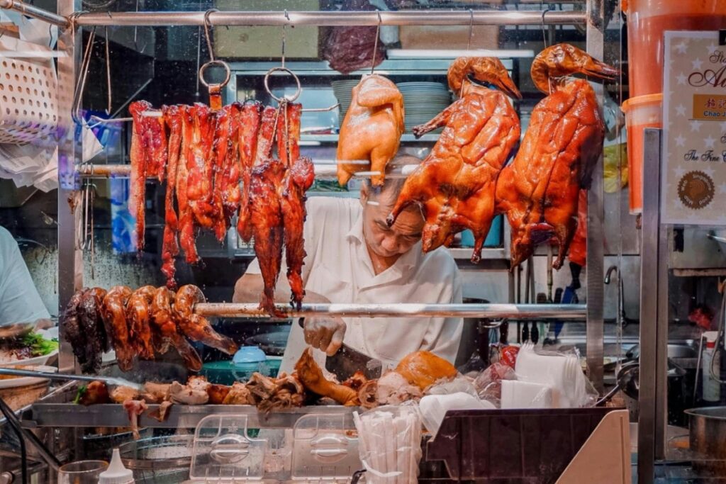 Important Things Travellers Should Know Before Eating in Singapore