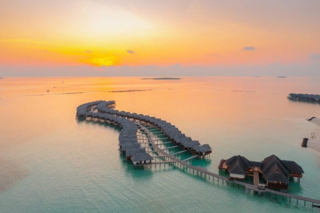 Stay-in-an-Overwater-Villa--But-Make-It-Next-Level