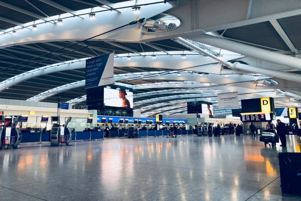 How Do I Use Bolt at UK Airports