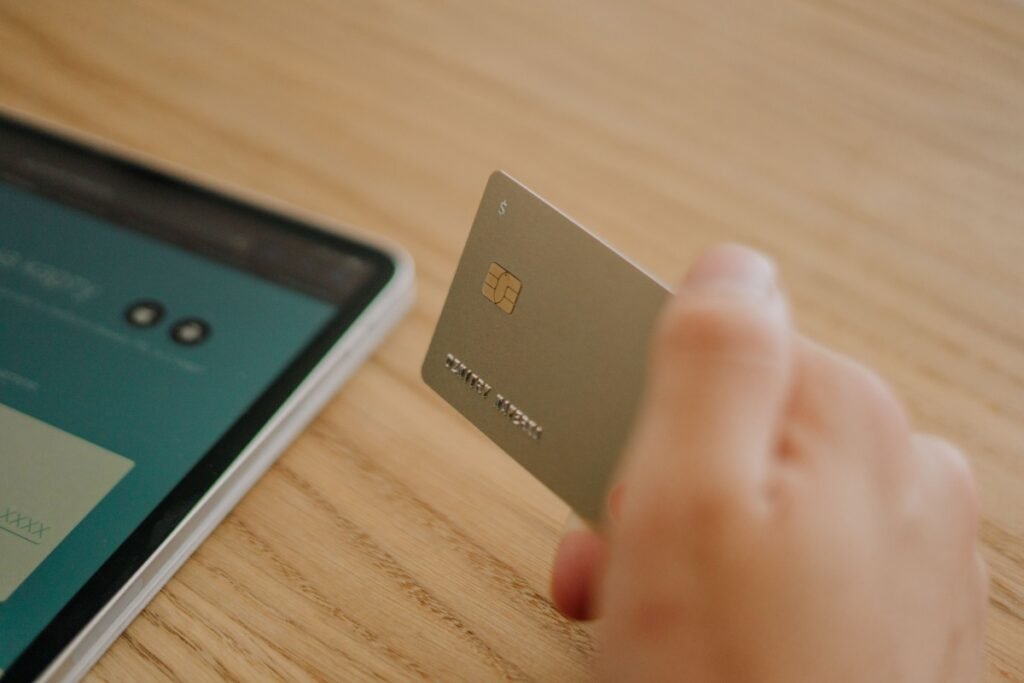 EE Pay Monthly What You're Actually Getting