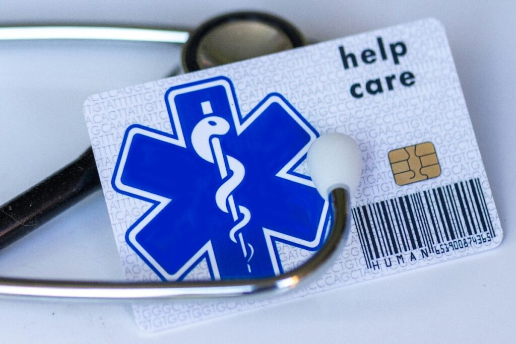 AXA Travel Insurance UK Review Coverage, Costs and How It Actually Works