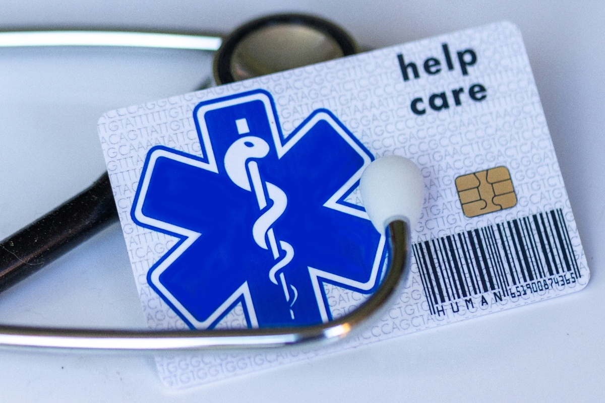 AXA Travel Insurance UK Review Coverage, Costs and How It Actually Works