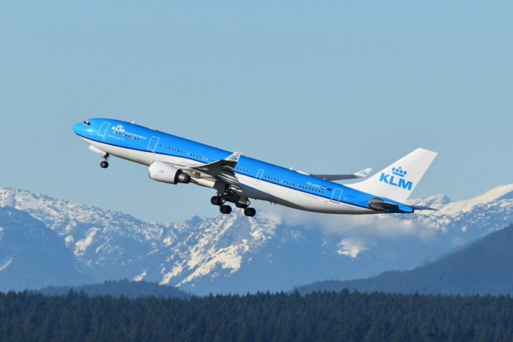 Expectation vs Reality What KLM Business Class Is Actually Like Right Now