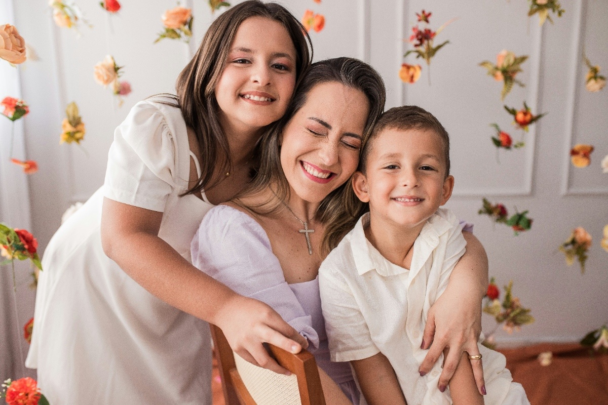 Mixbook Mother’s Day Gifts 2026 5 Best Custom Photo Books & Gifts