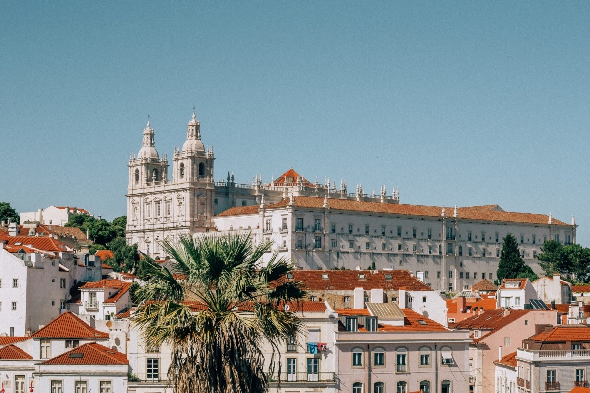 Portugal 2026 5 Unmissable Places – LIS Landmarks to Algarve FAO Gems