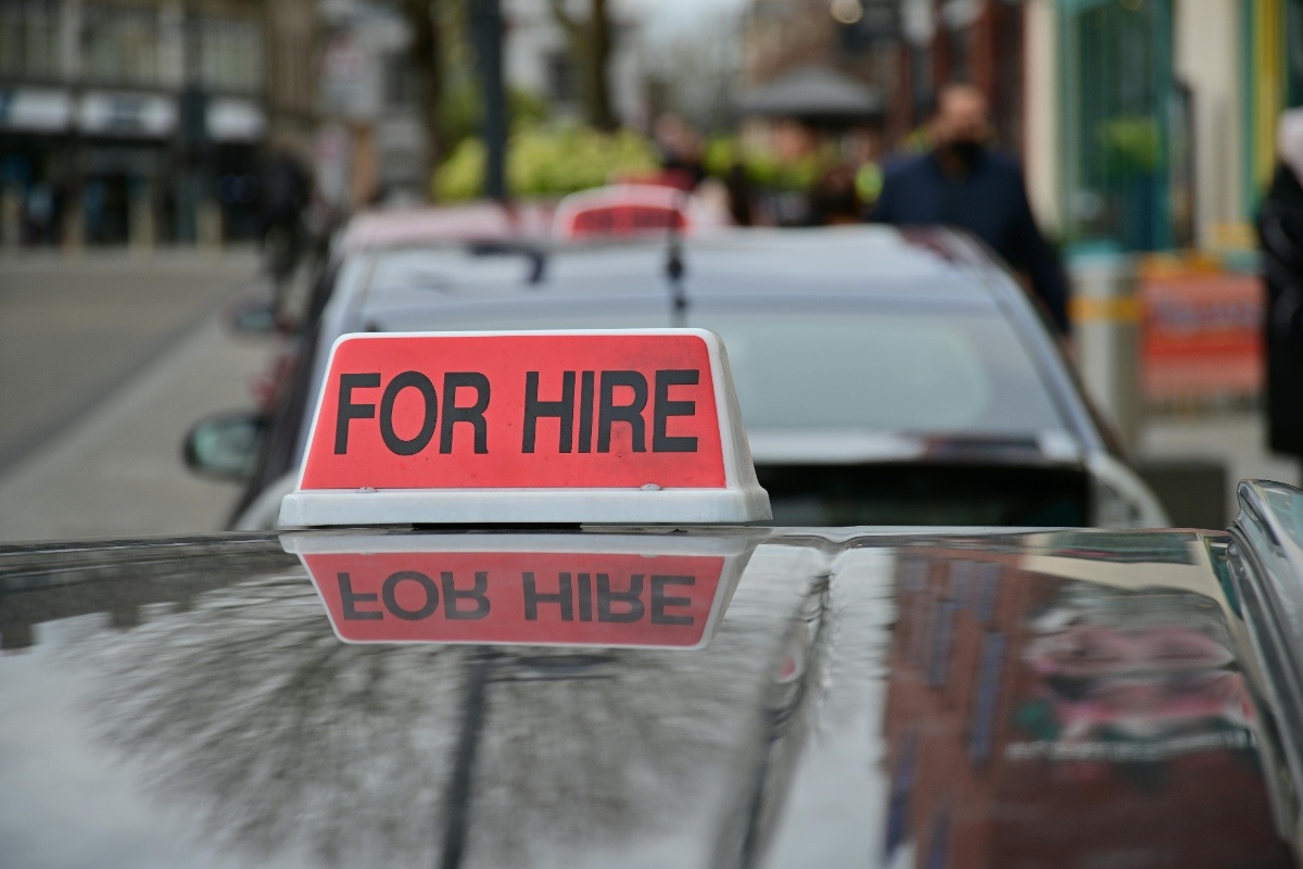 Redefining the Ride Top 5 Best Car Service Apps and Fare Rules in the UK