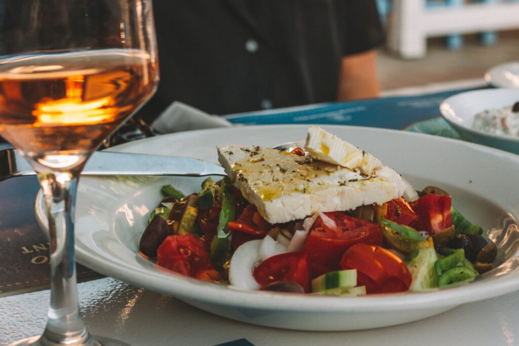 Traveller Practicality Dietary Needs, Solo Dining, Families