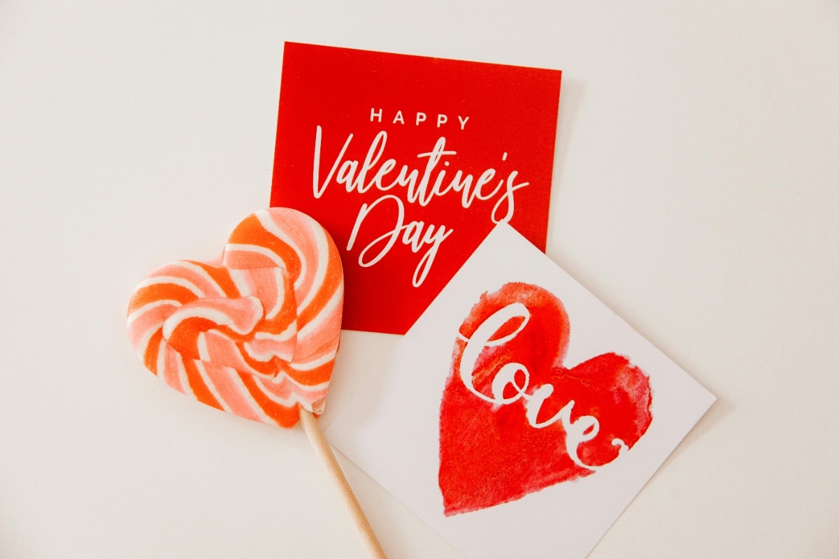 Valentine’s Day & Anniversary Gifts Personalised Photo Products at PrinterPix