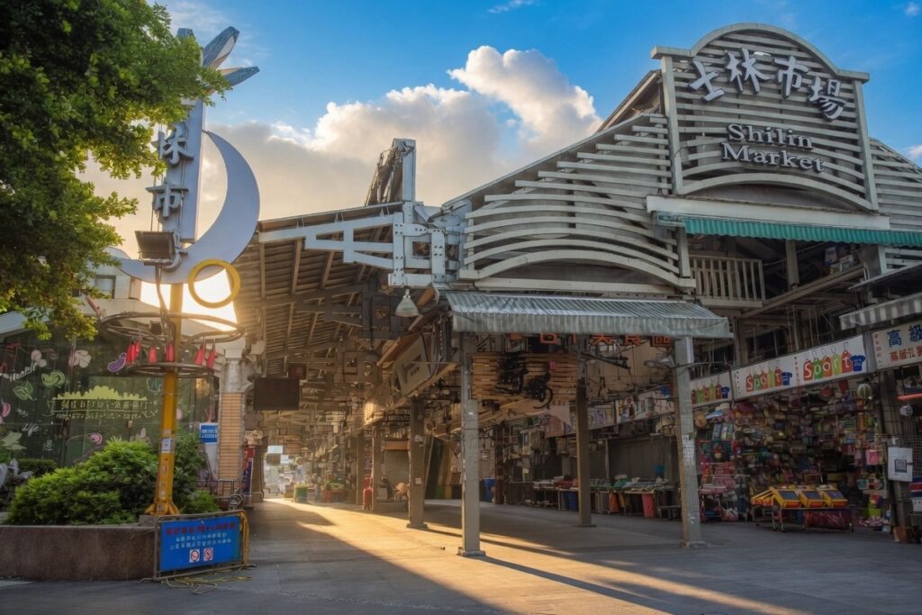 What Should Tourists Avoid-Shilin Night Market