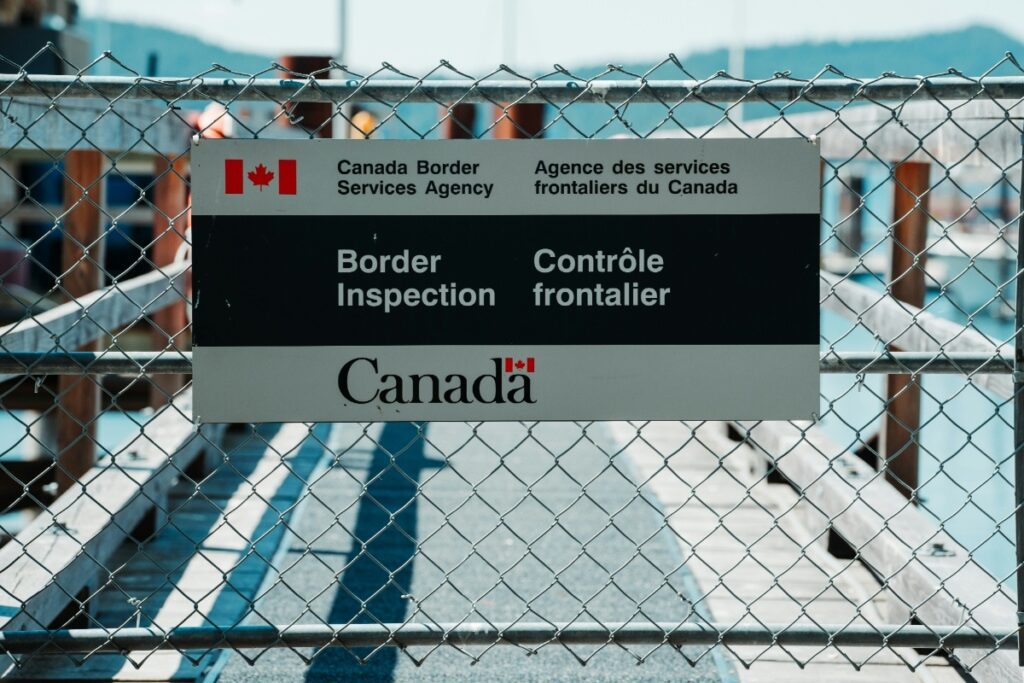 Country 2 Canada — eTA Required
