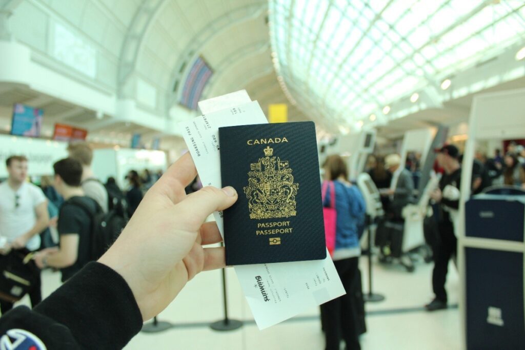 Document 2 eTA — Canada